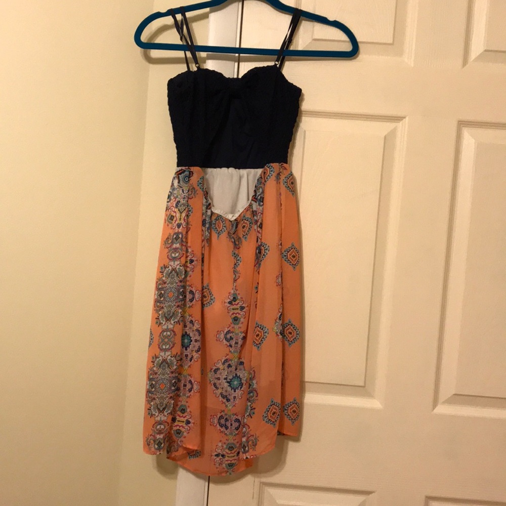 Dress - Picture 3 of 3